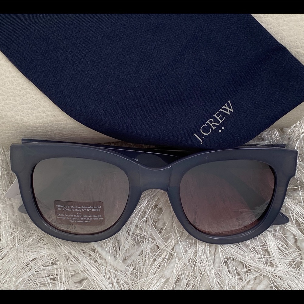 New J. Crew Unisex Classic Square-Frame Sunglasses With Soft Case Gray